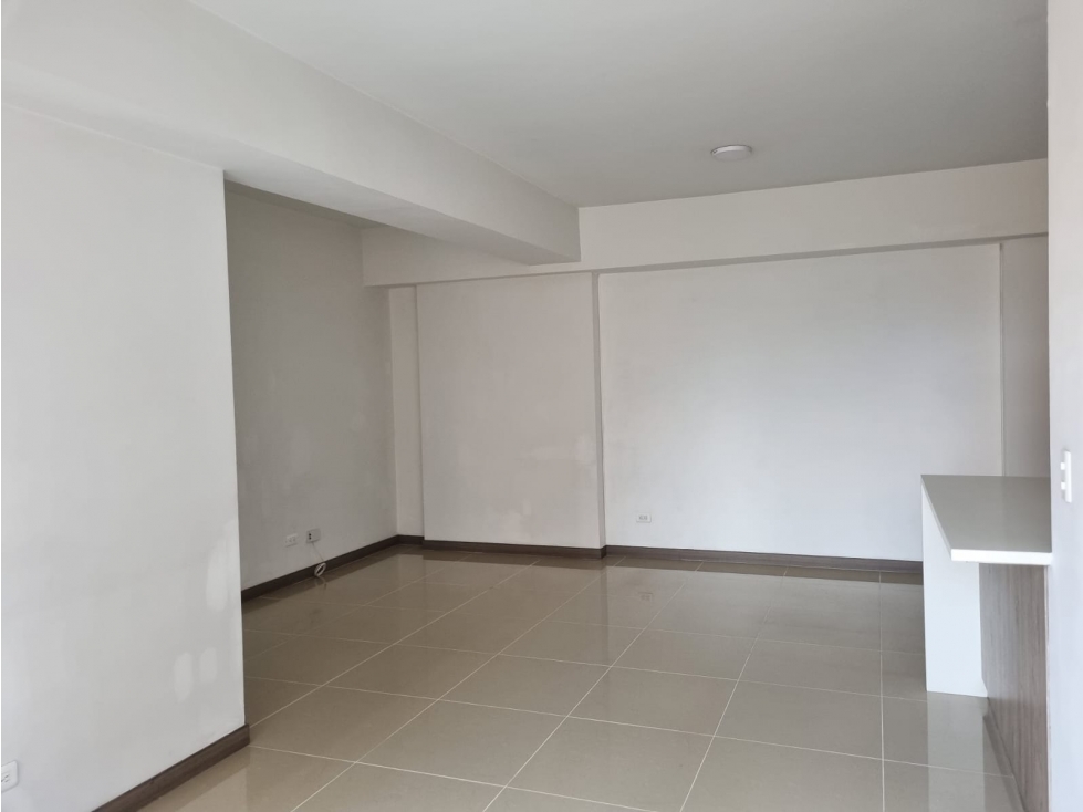Apartamento en venta en Alto Las Flores Sabaneta — foto 2