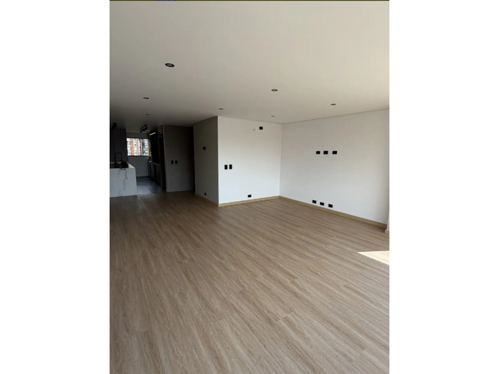 Apartamento en venta en Los Balsos El Poblado Medellín — foto 3