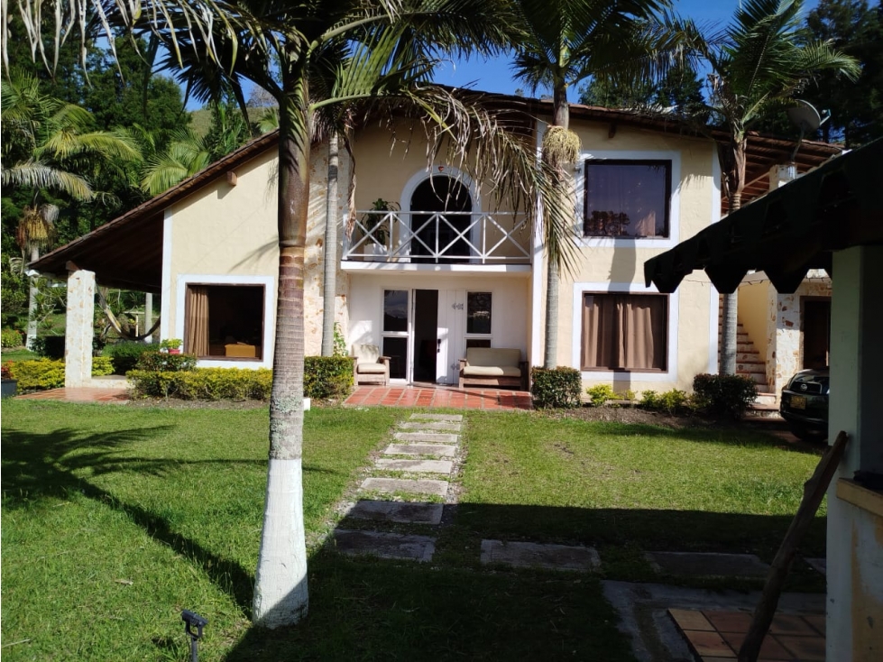 Casa finca en venta en Guarne - 4