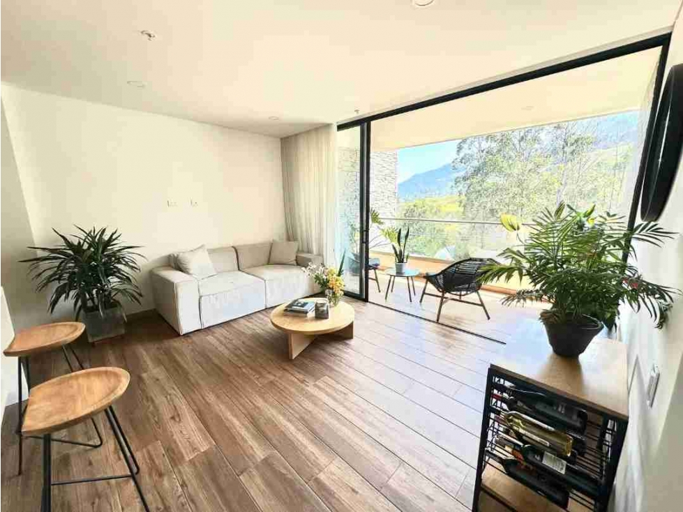 Apartamento en venta en Quinta del Palmar Envigado — foto 2