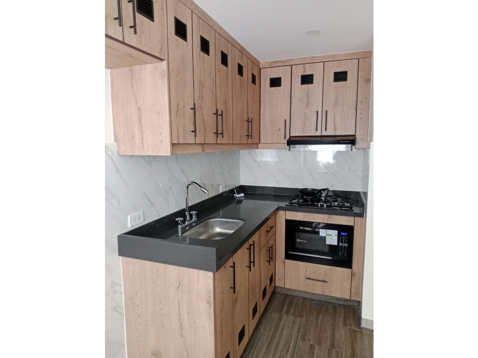 Apartamento en venta en Ciudad de los puertos Bello — foto 2
