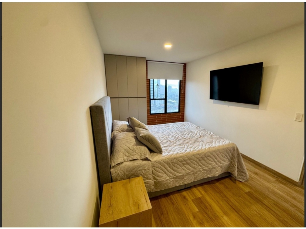 Apartamento Amoblado en venta en Loma Del Barro Envigado — foto 4