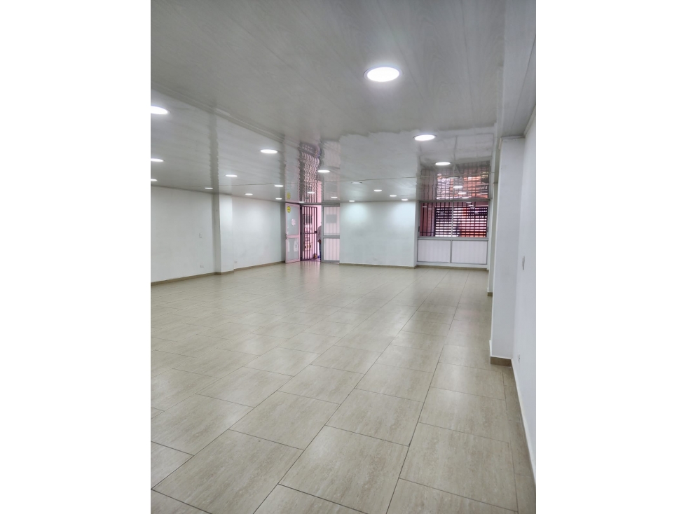 Local en Arriendo o venta en Copacabana Bello - 3