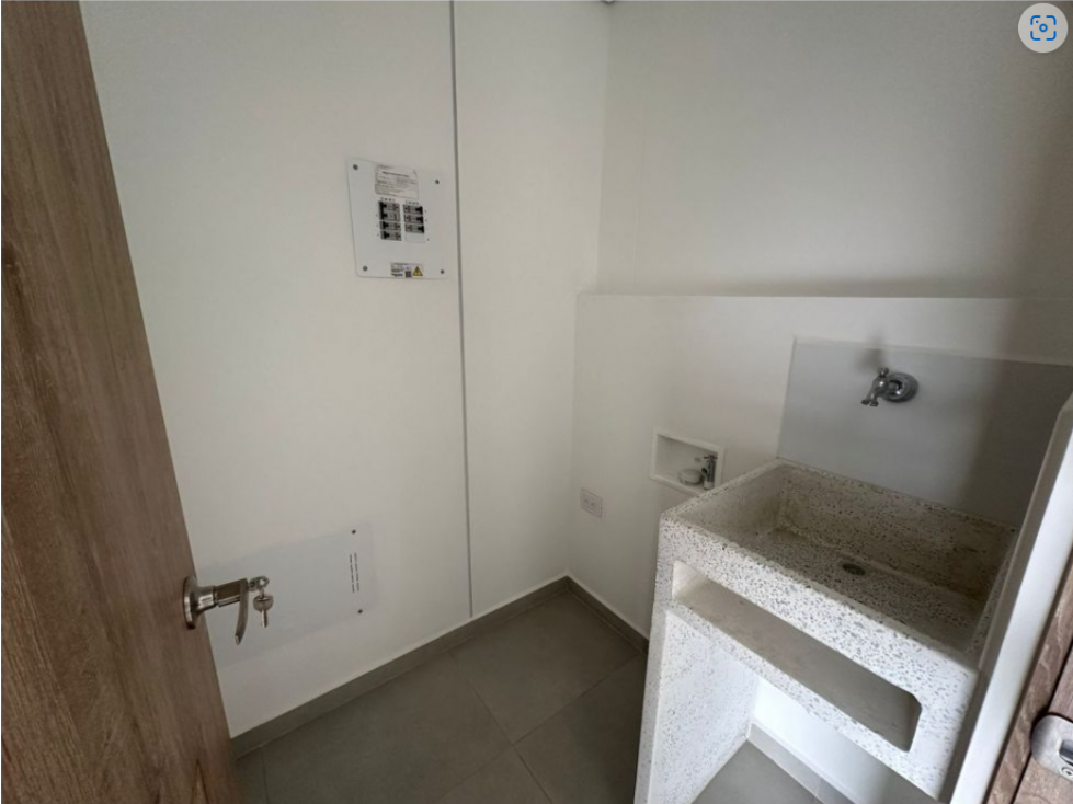 Apartamento en venta en Loma de San Jose Sabaneta — foto 3