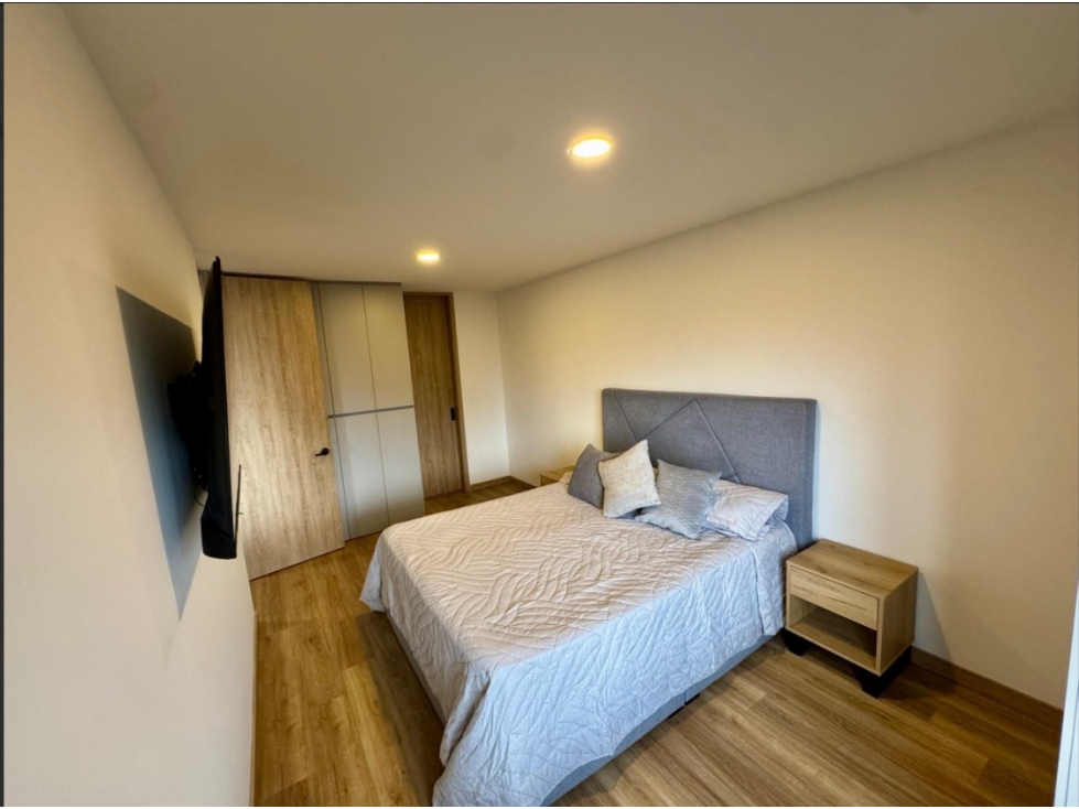 Apartamento Amoblado en venta en Loma Del Barro Envigado — foto 5