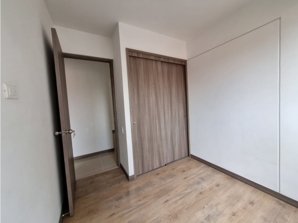 Apartamento en venta en Alto Las Flores Sabaneta — foto 4