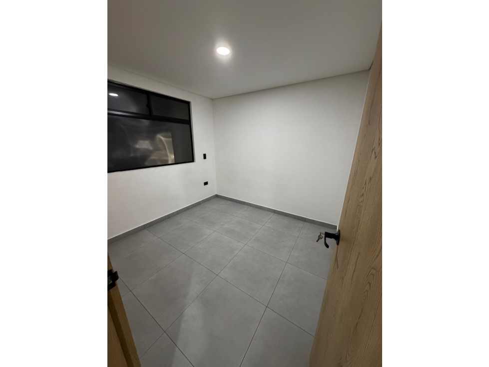 Apartamento en venta en sabaneta los Alcázares — foto 4