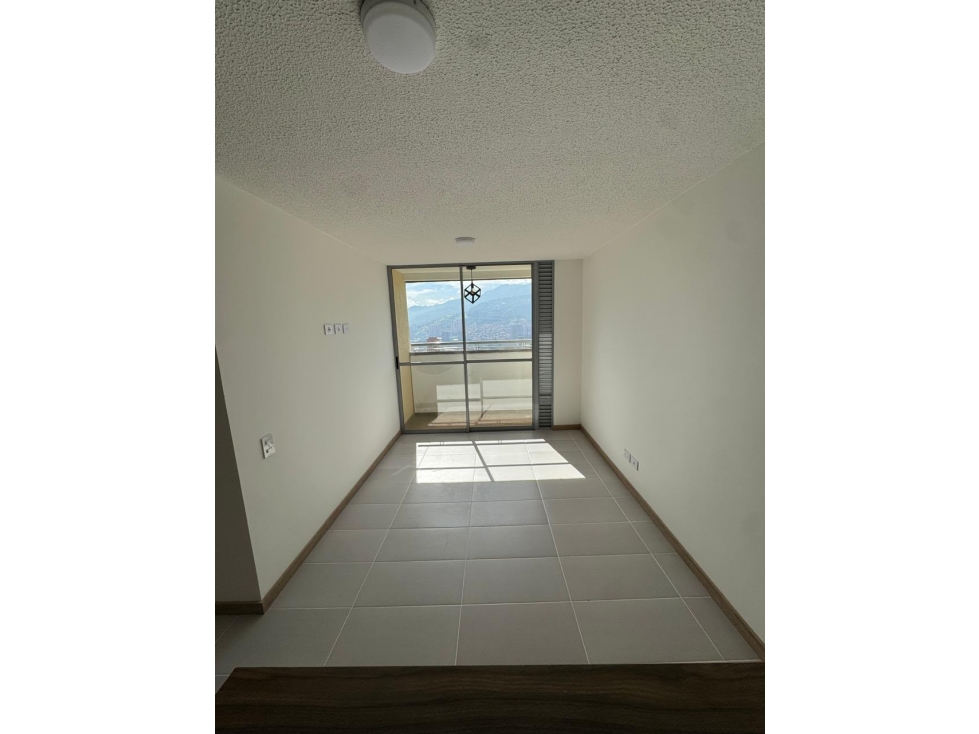 Apartamento en arriendo en Amazonia Bello — foto 4