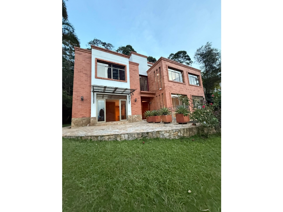 Casa Unifamiliar en venta en El Poblado Medellín