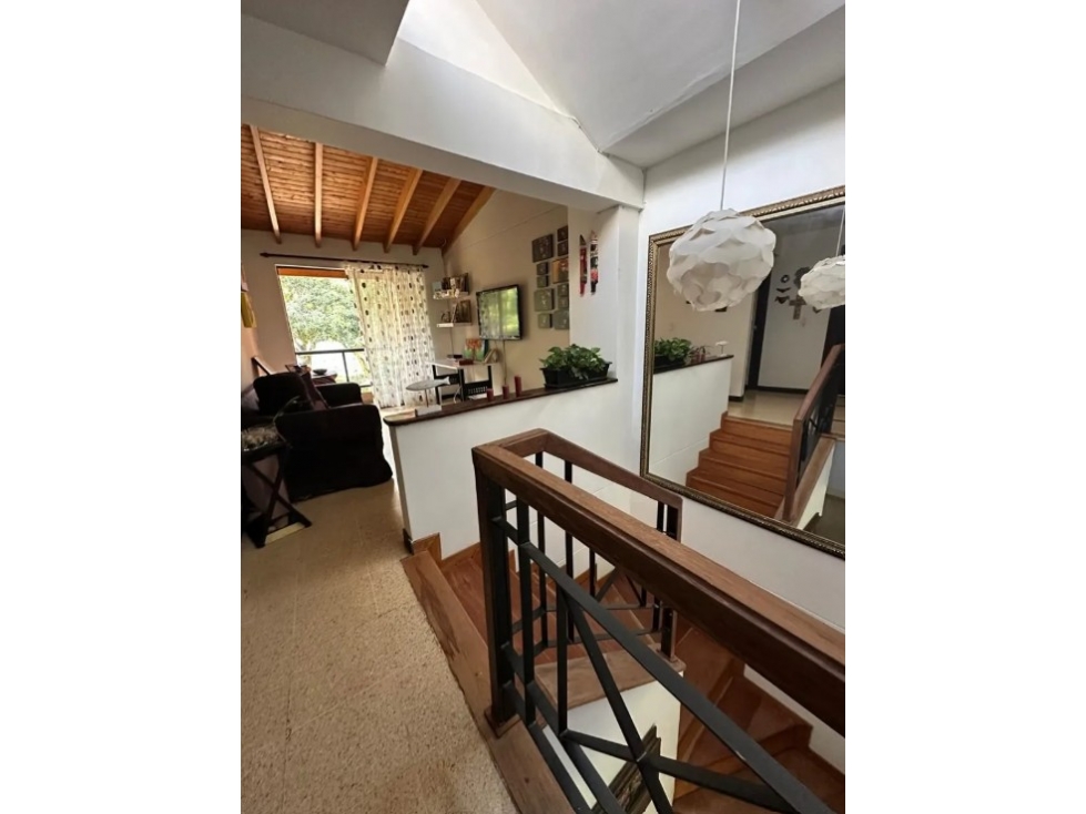 Casa Unifamiliar en venta en Loma Del Escobero Envigado — foto 6