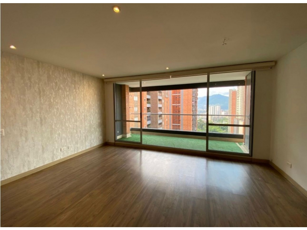 Apartamento en venta en La Doctora Sabaneta — foto 2