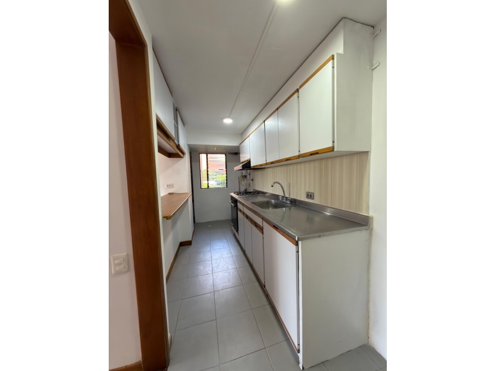 Apartamento en Arriendo en El Poblado Medellín — foto 2