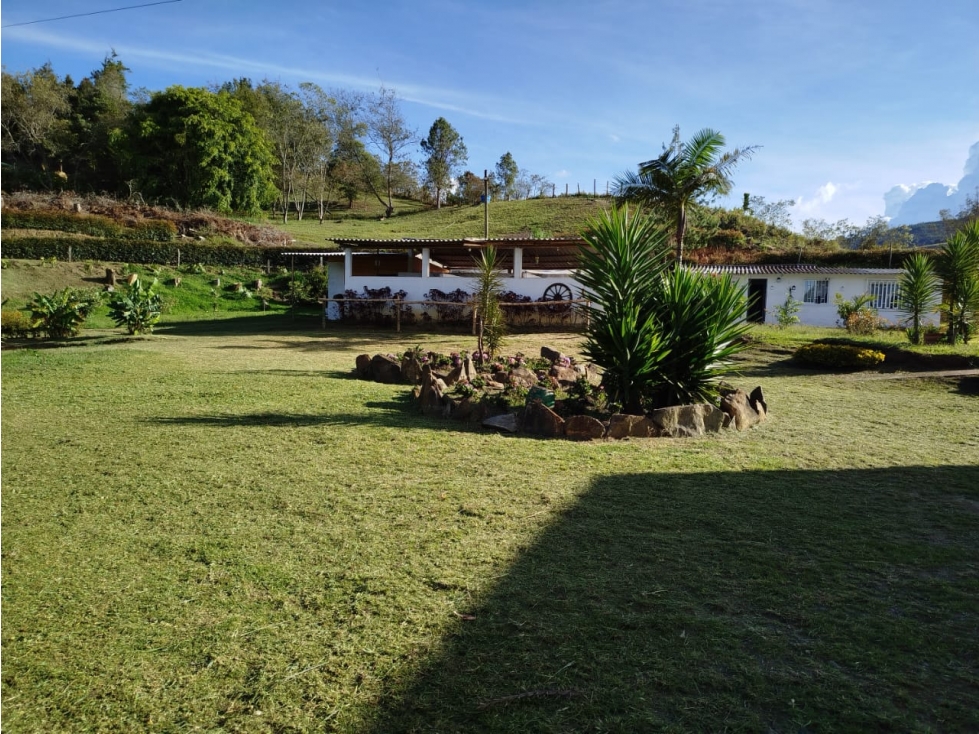 Casa Campestre en venta en Guarne Antioquia - 2
