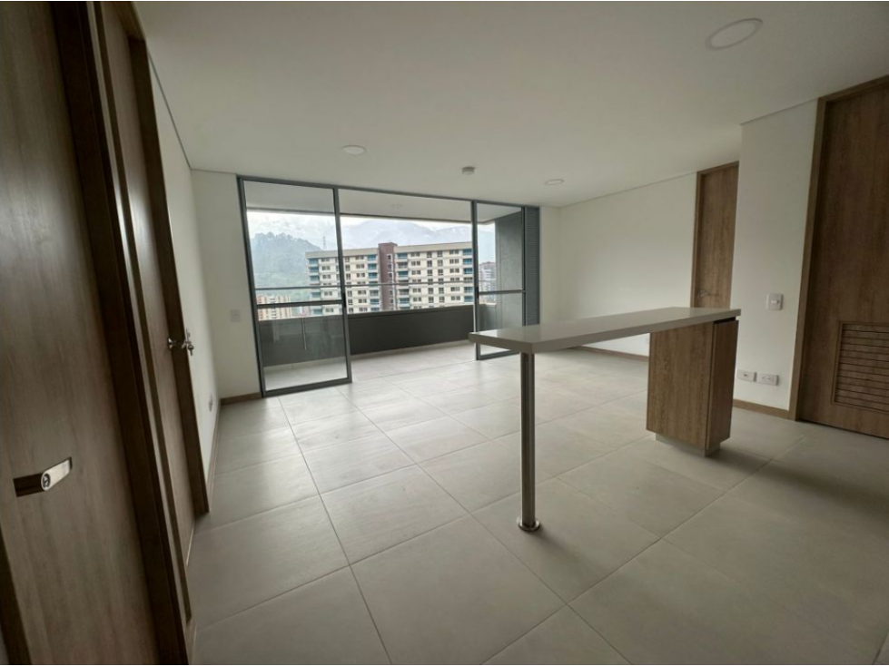 Apartamento en venta en Loma de San Jose Sabaneta — foto 4