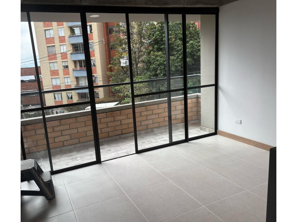 Apartamento en venta en Loma Del Indio Medellín — foto 3