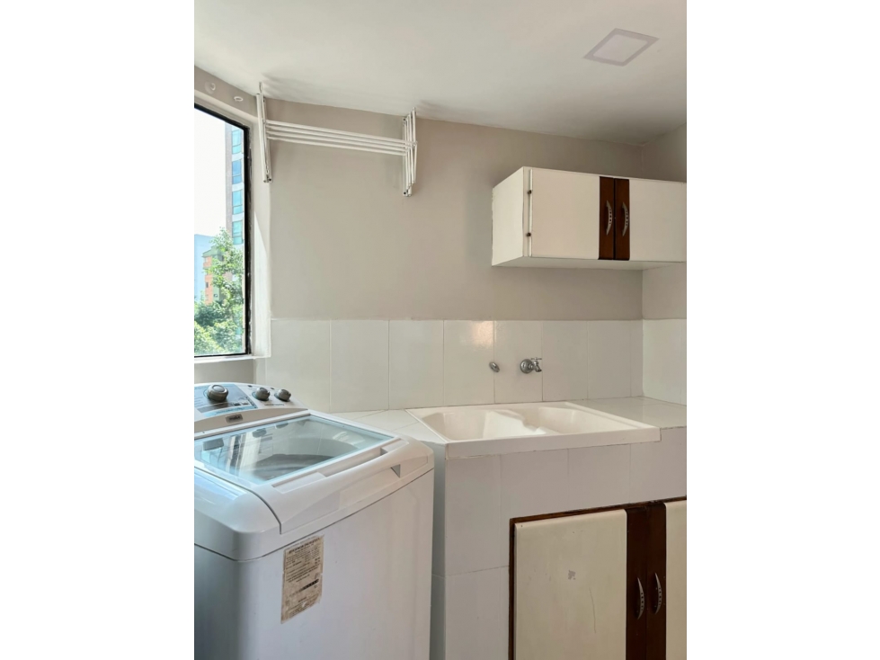 Apartamento en Arriendo en El Poblado Medellín — foto 6