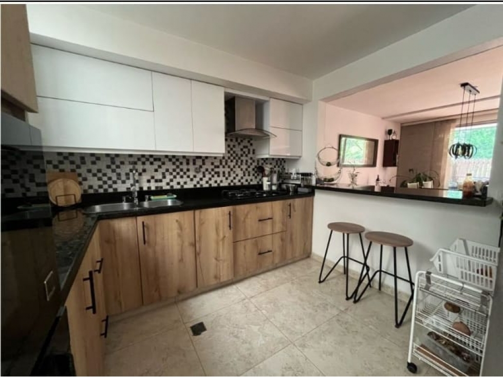 Casa Unifamiliar en Venta en Envigado La Abadía