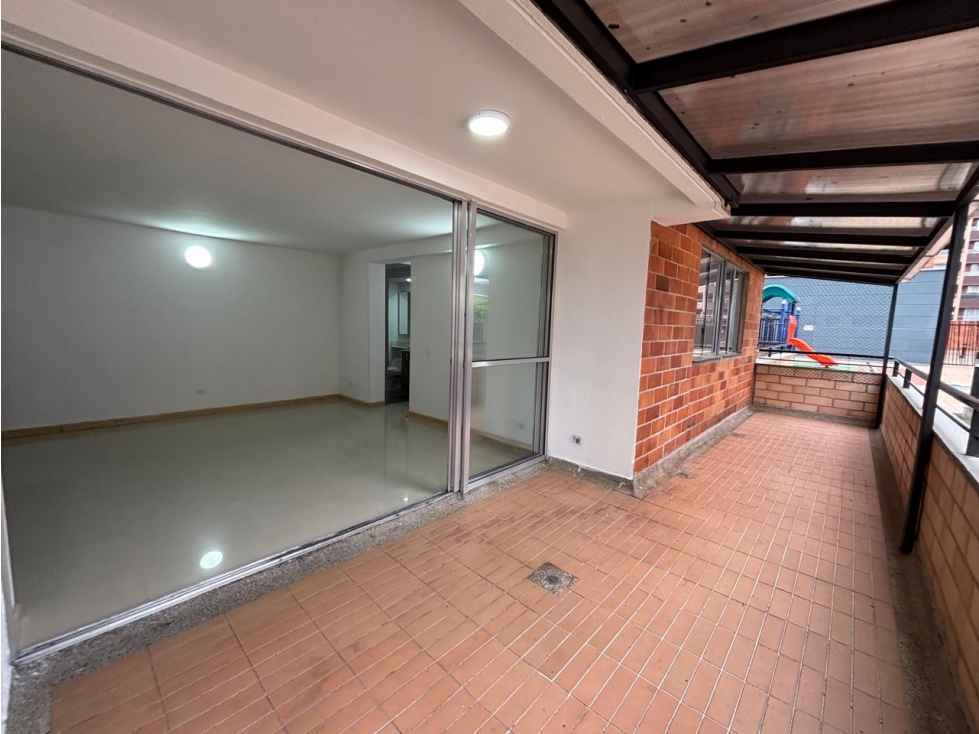 Apartamento en Venta en San German Robledo Medellín — foto 5