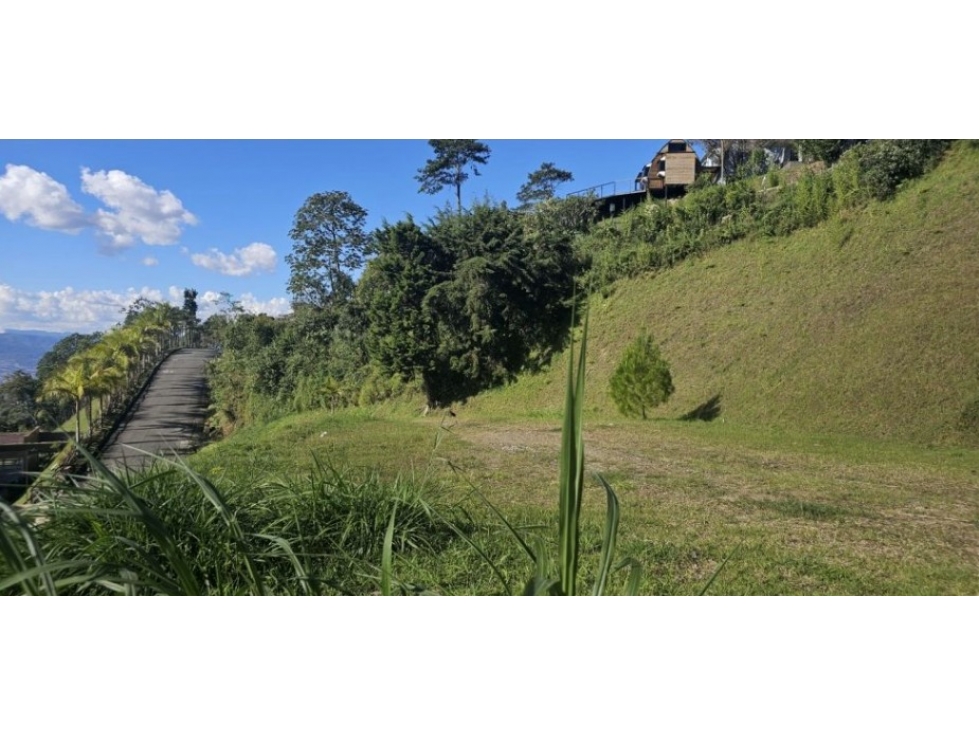 Lote en venta en Las Palmas Medellín