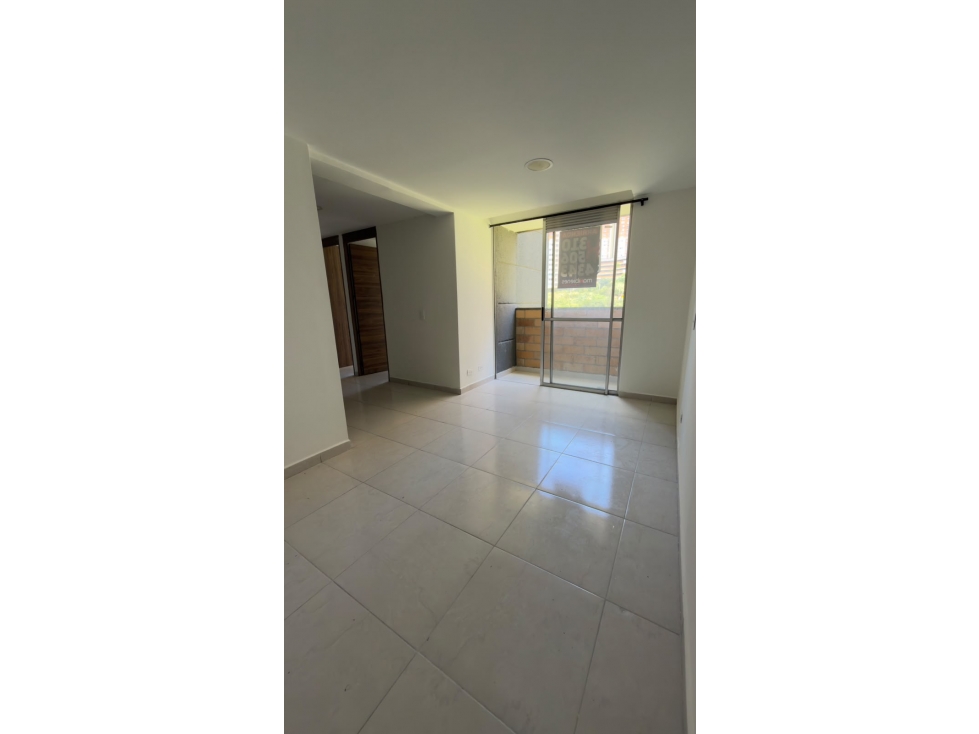 Apartamento en Arriendo En Robledo Medellín — foto 2