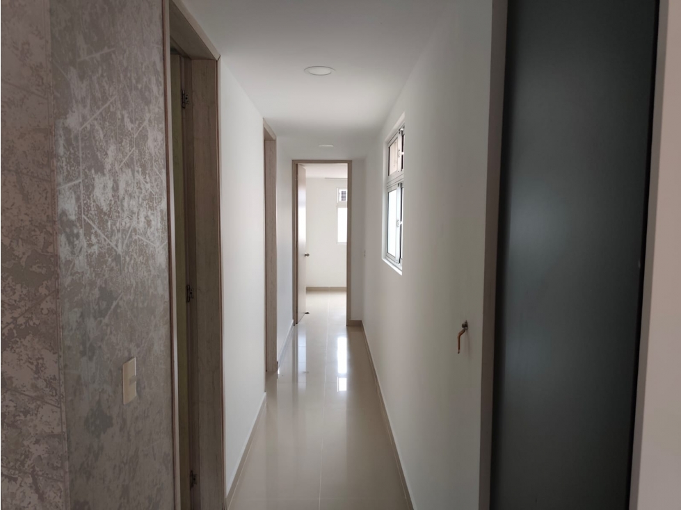 Apartamento en Arriendo en La Floresta Medellín — foto 4