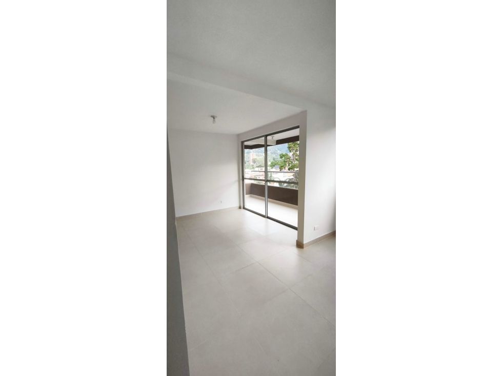 Apartamento en venta en Loma de San Jose Sabaneta — foto 3