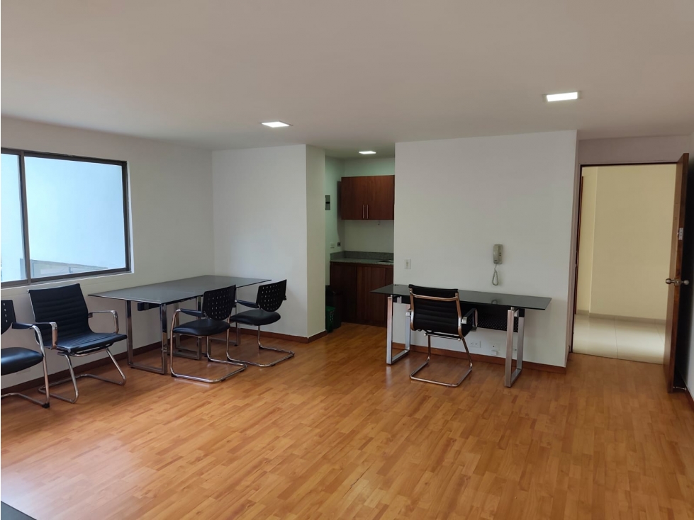 Oficina en Arriendo En El Poblado Medellín — foto 5