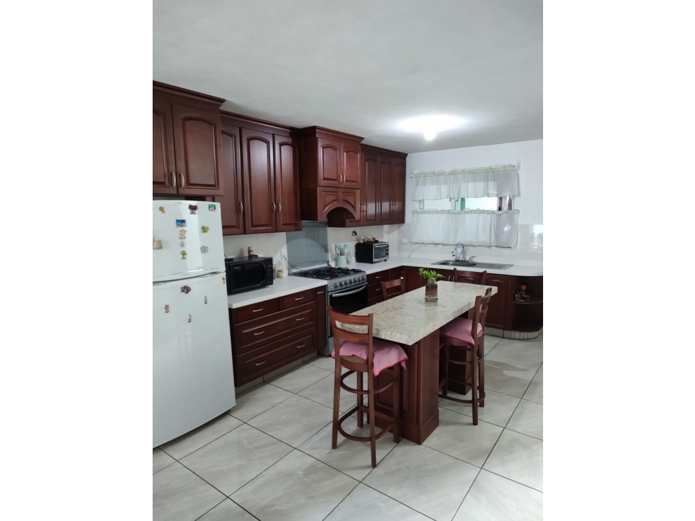 Se Vende (Venta) Casa en Uruapan Michoacán Cod VC 1432 - 2