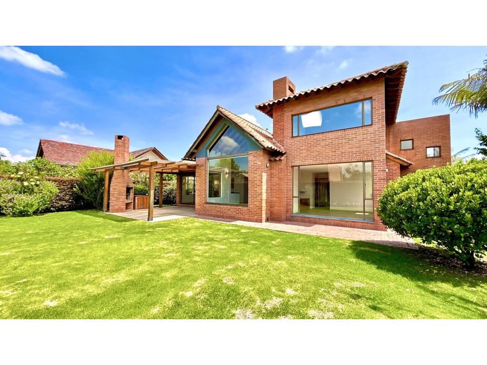 INCREIBLE CASA EN EL MEJOR CONJUNTO DE CAJICA-SAUSALITO VENTA