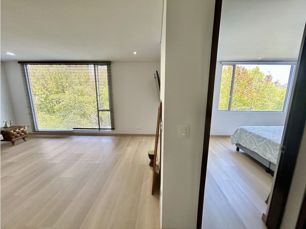 ESPECTACULAR APTO EXTERIOR-SANTA BARBARA-VENTA — foto 3