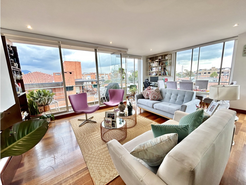 VENDEMOS ESPECTACULAR APTO EN SAN PATRICIO-PENTHOUSE-BALCÓN