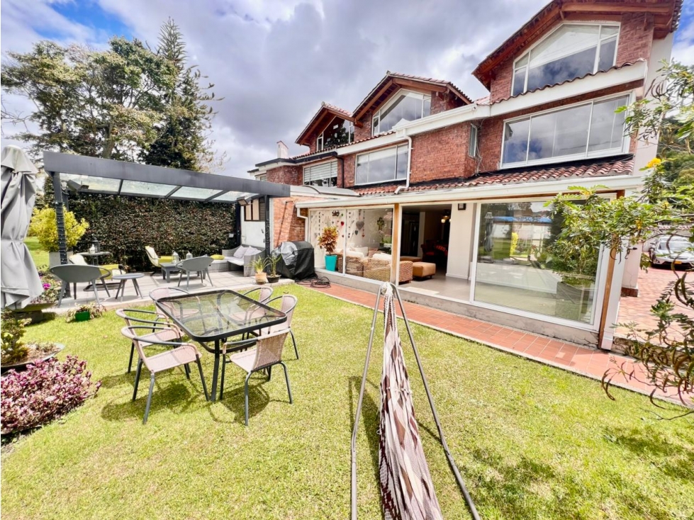 VENDEMOS CASA REMODELADA EN SAN JOSE DE BAVARIA — foto 3
