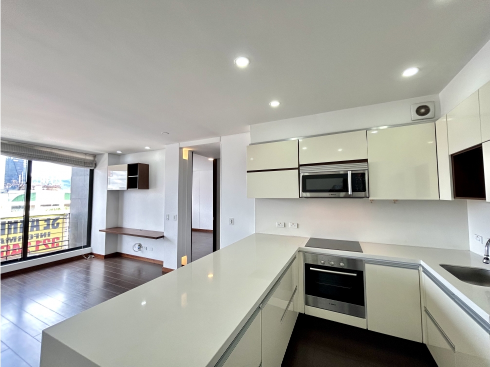RENTAMOS MODERNO APTO EN CHICO NORTE-BALCÓN-ESPECTACULAR EDIFICIO — foto 5