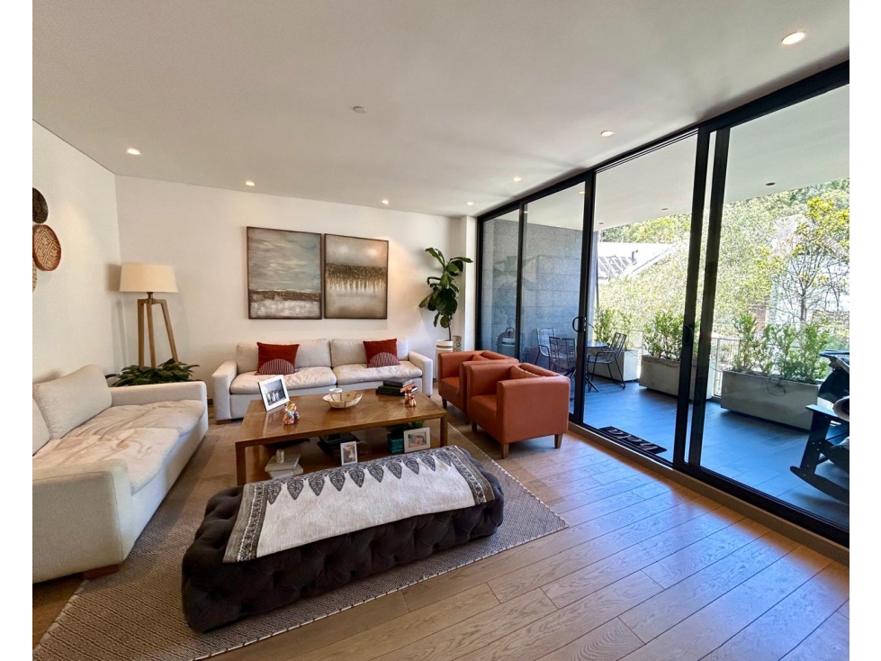 VENDEMOS APARTAMENTO EN CHICO ALTO EDFICIO 593