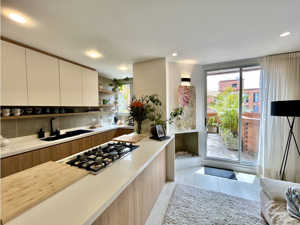 RENTAMOS APTO. REMODELADO CON INCREIBLE TERRAZA EN CHICO NAVARRA — foto 5