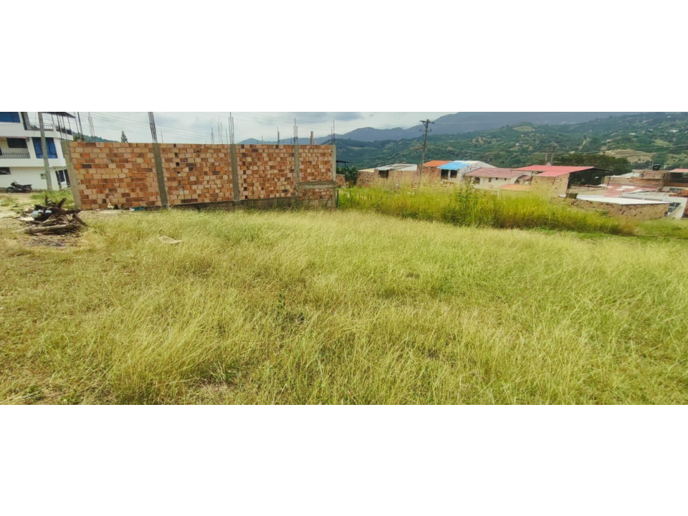 venta de lote urbano de 91 M2 en San Joaquin insp de La Mesa Cund — foto 6