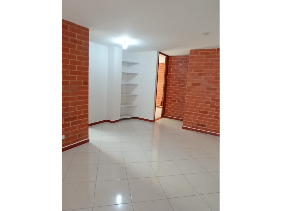 Se vende apartamento de 72 M2 en la gran via- La Mesa Cund en 250 mill