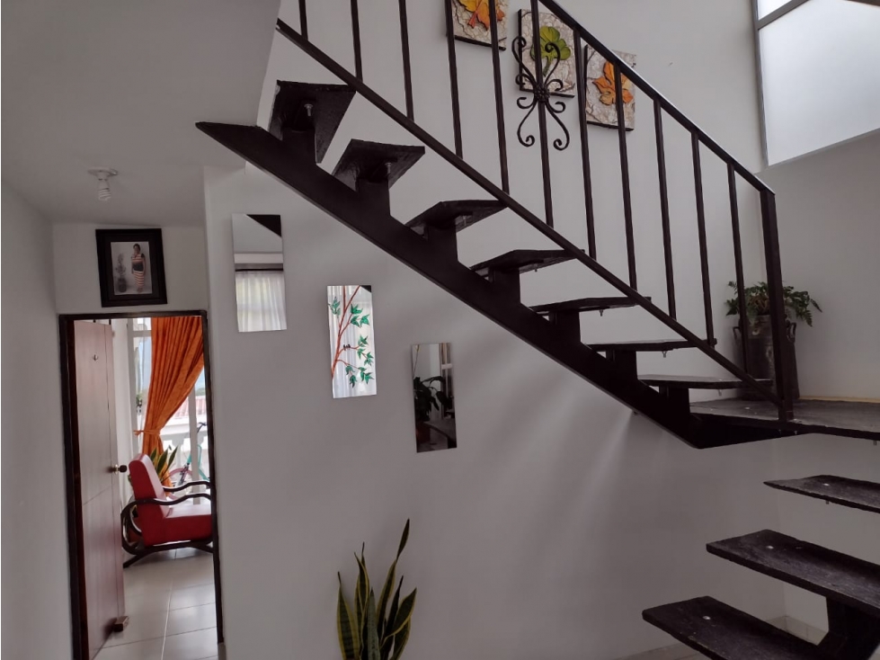 Venta de Casa de 190 m2 en 650 mill neg, en Mesitas del Colegio cund. — foto 6