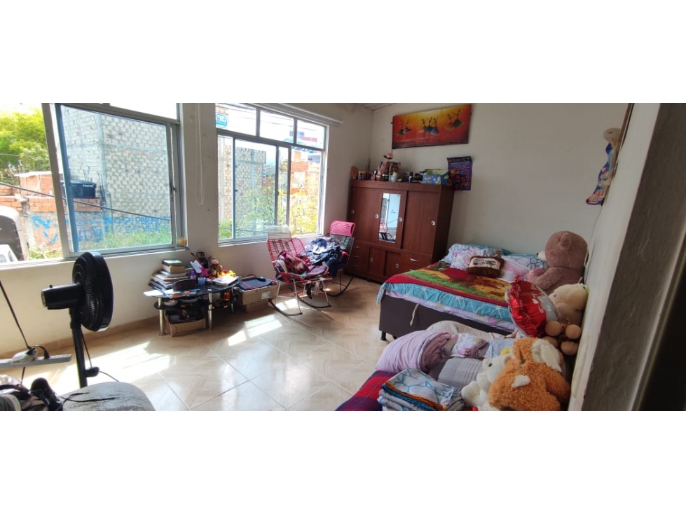Oportunidad de casa RENTABLE de 140 M2 en 290 mill en La Mesa Cund. — foto 3