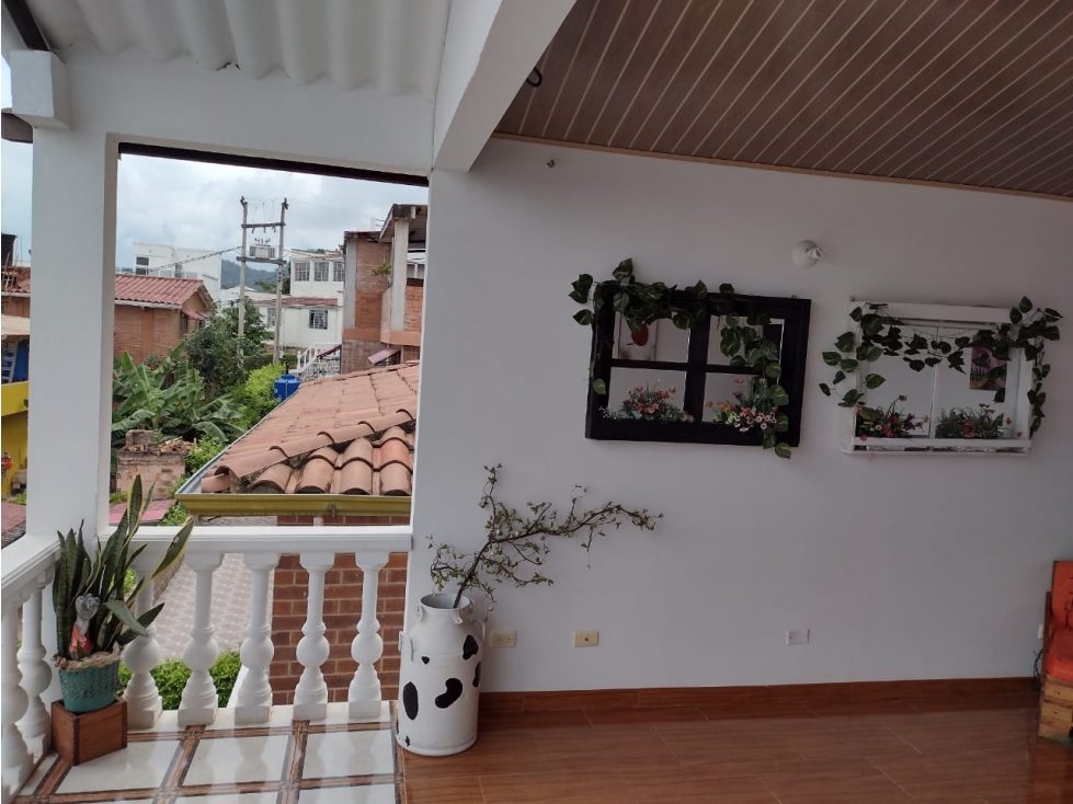 Venta de Casa de 190 m2 en 650 mill neg, en Mesitas del Colegio cund. — foto 5