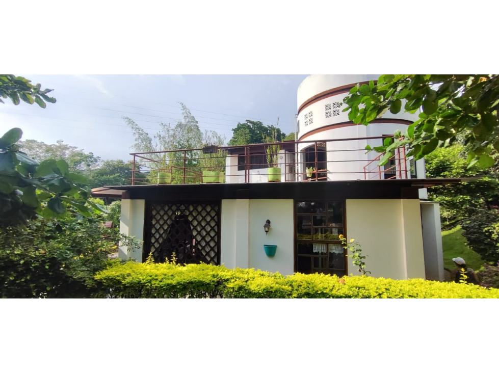 venta de casa campestre en condominio de 2000 M2 en La Mesa Cund. — foto 2