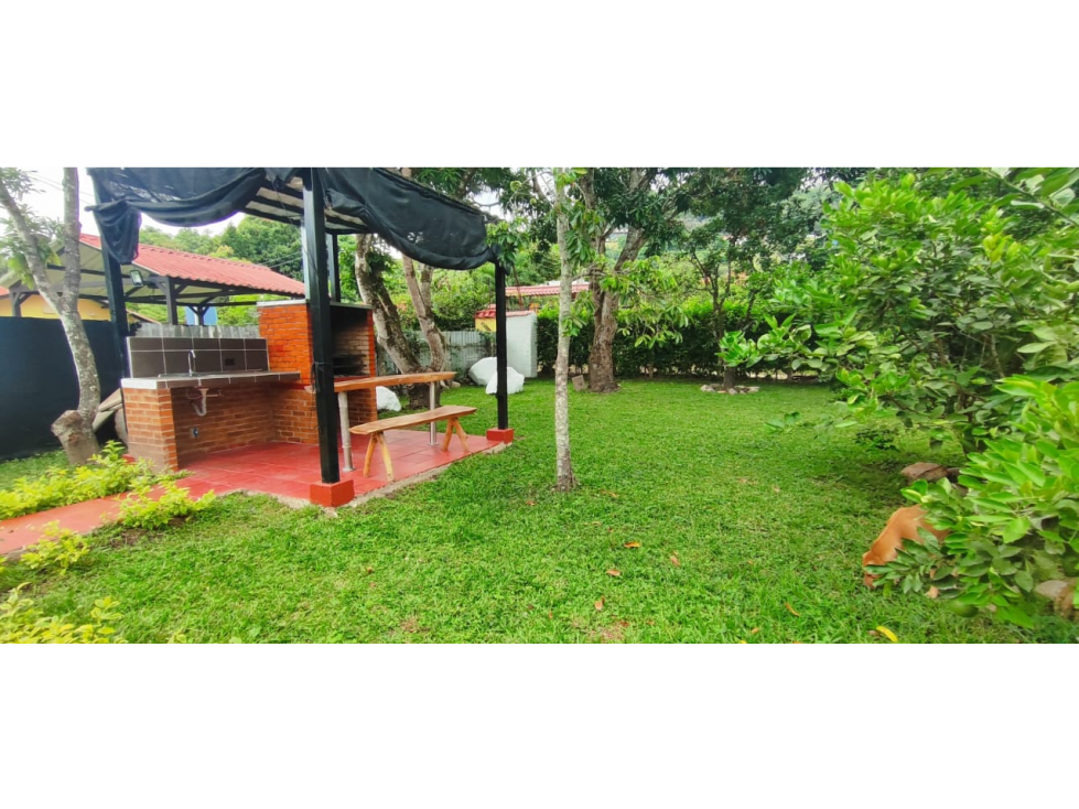 Venta de casa campestre de 800 M2 en La Mesa Cund, semi urbana. — foto 2