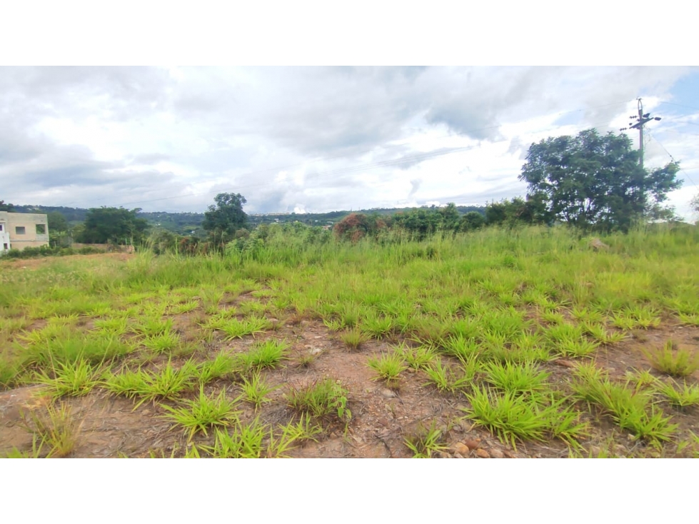 Hermoso lote en condominio de 1700 M2 en 259 mill en La Mesa CUnd — foto 5