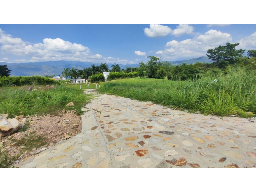 Venta de lotes desde 832 M2 en 220 mill planos en La Mesa Cund, — foto 2