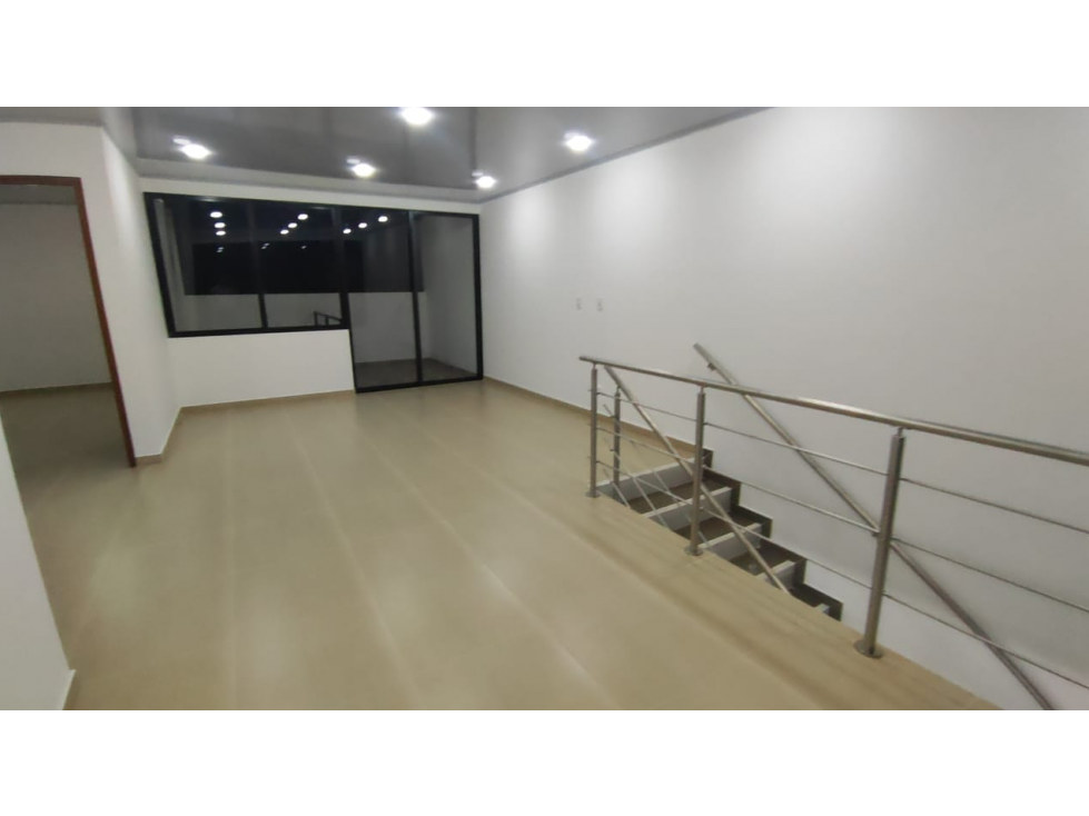 Estrena casa en La Mesa Cund, área de 200 M2 en 530 MILL — foto 2