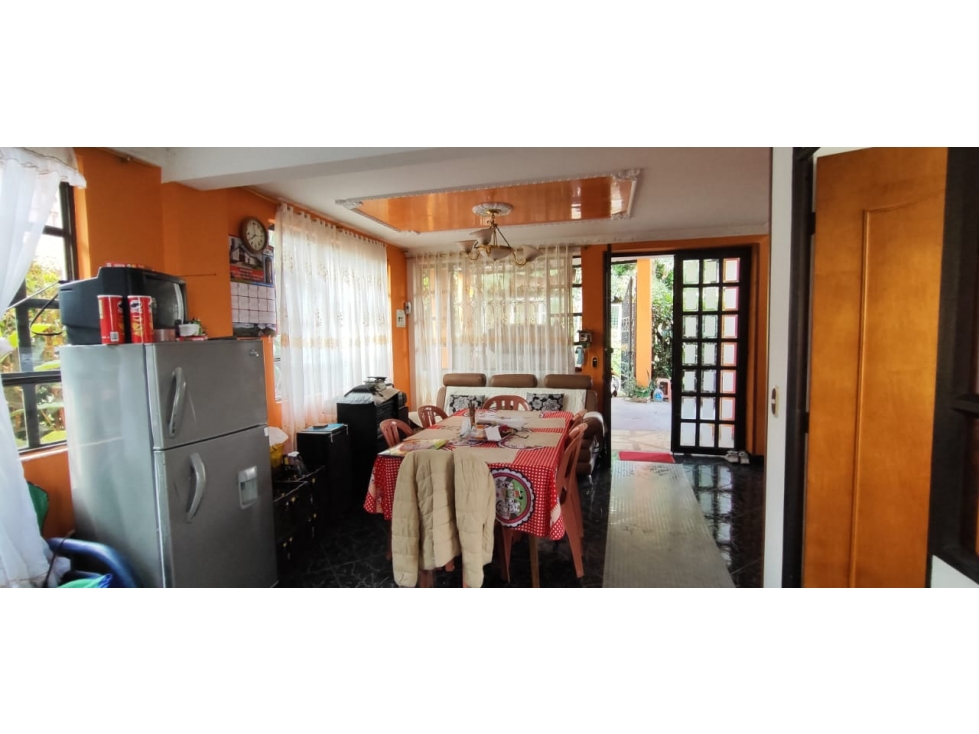 Venta de casalote de 1293 M2 en 280 millones en La Mesa Cund, COL — foto 3