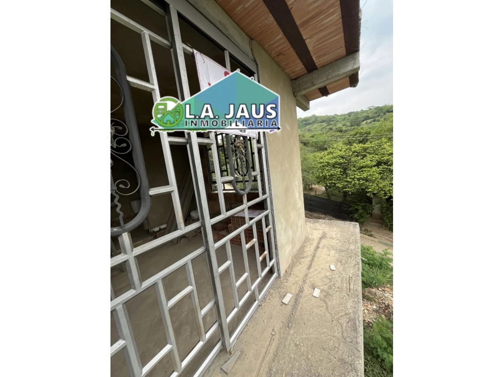 casa urbana de 114 M2 en 159 mill en San Joaquin, La Mesa Cund — foto 2