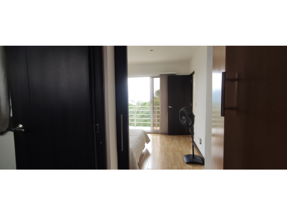 Casa campestre urbana de 800 M2 en 650 mill en La Mesa Cund — foto 6