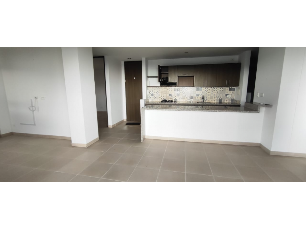 Apartamento de 87 M2 en 370 mill en La Mesa Cund, COL linda vista. — foto 2