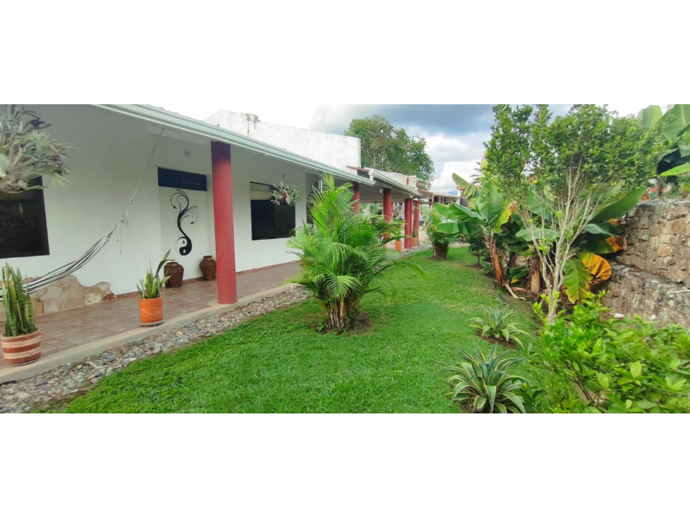 CASA CAMPESTRE URBANA DE 748 M2 EN 799 MILL EN LA MESA CUND — foto 2